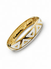 Bound together - Bangle bracelet