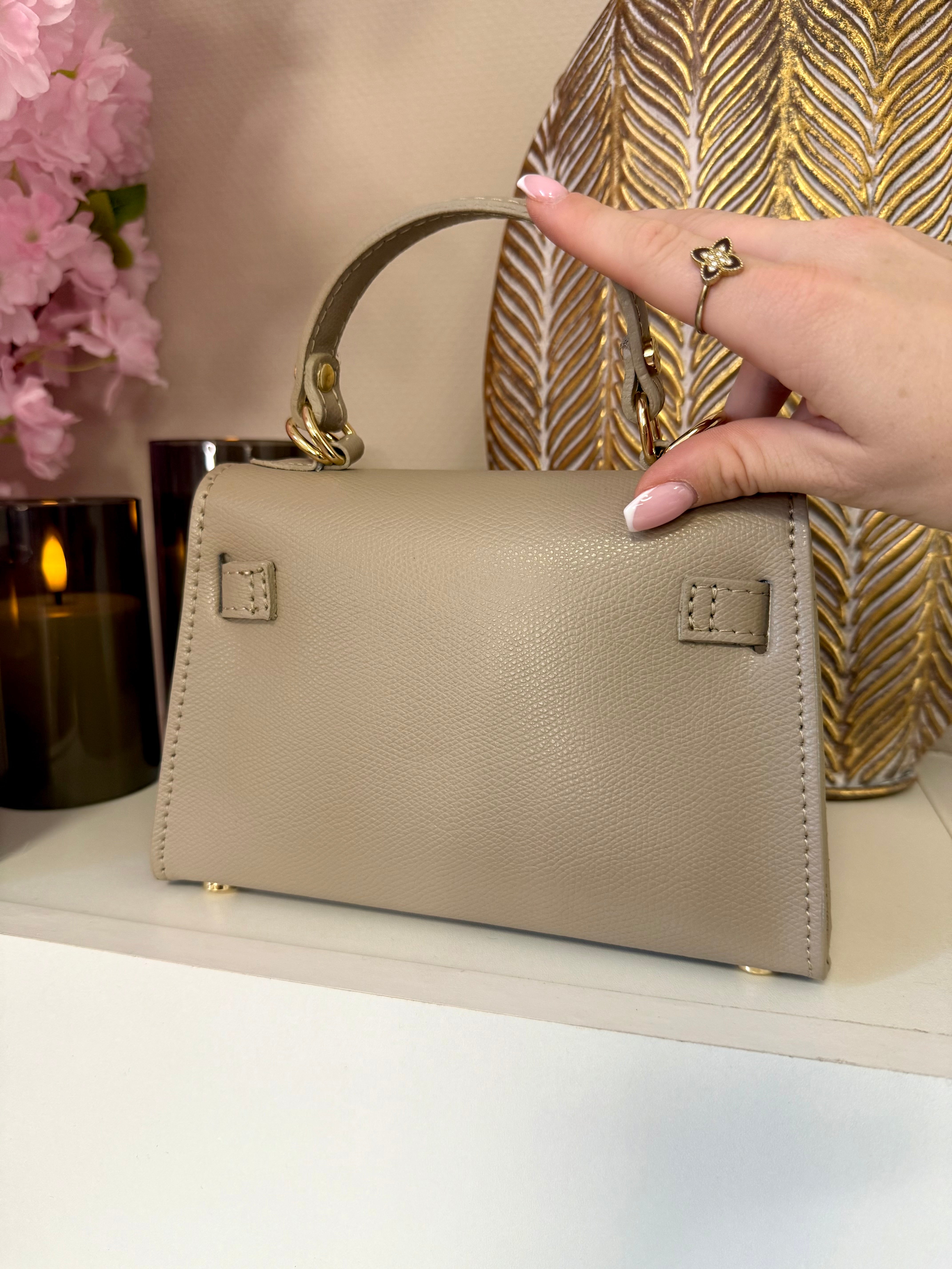 All that we love - Genuine leather