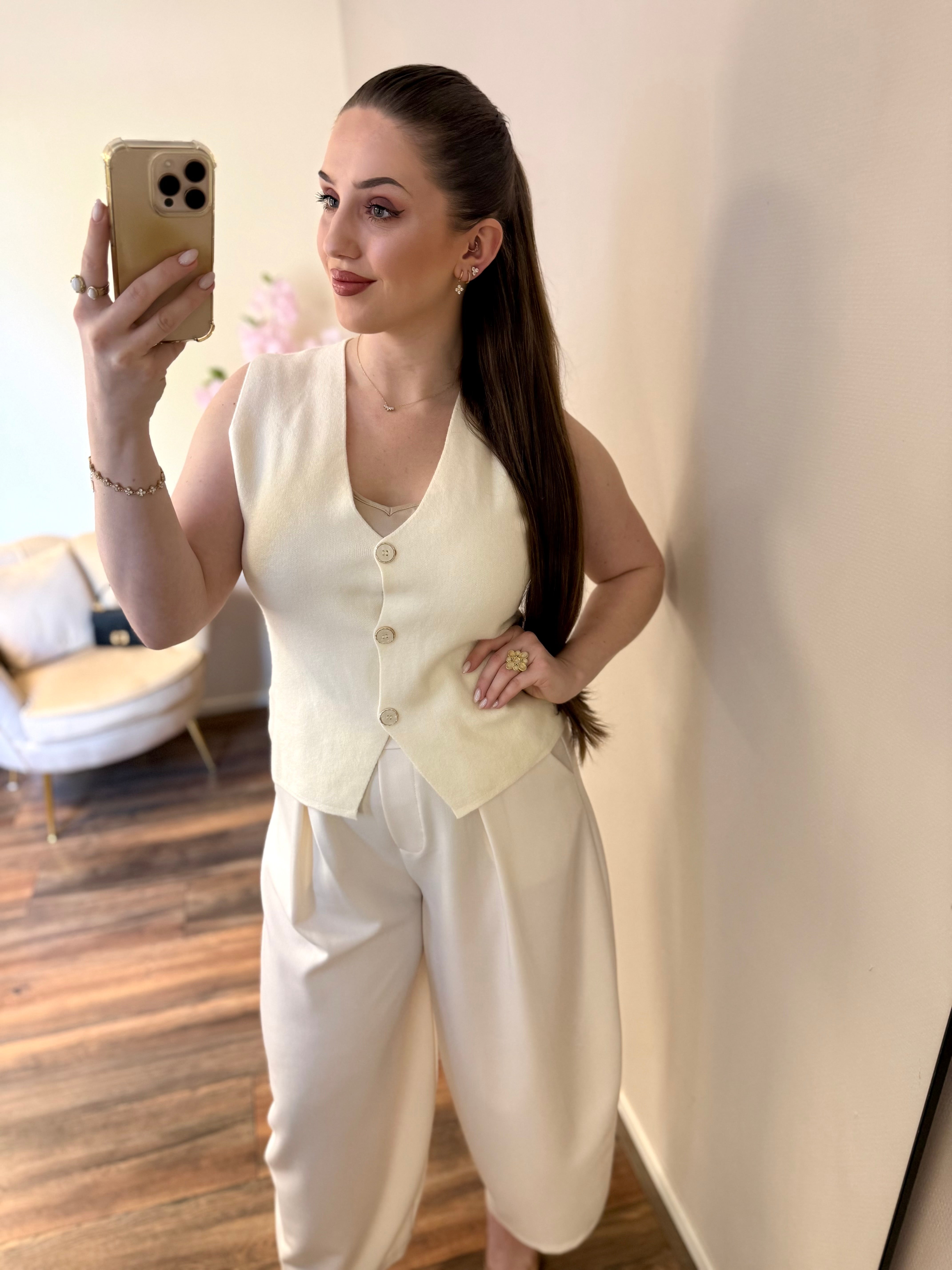 Ivory muse gilet