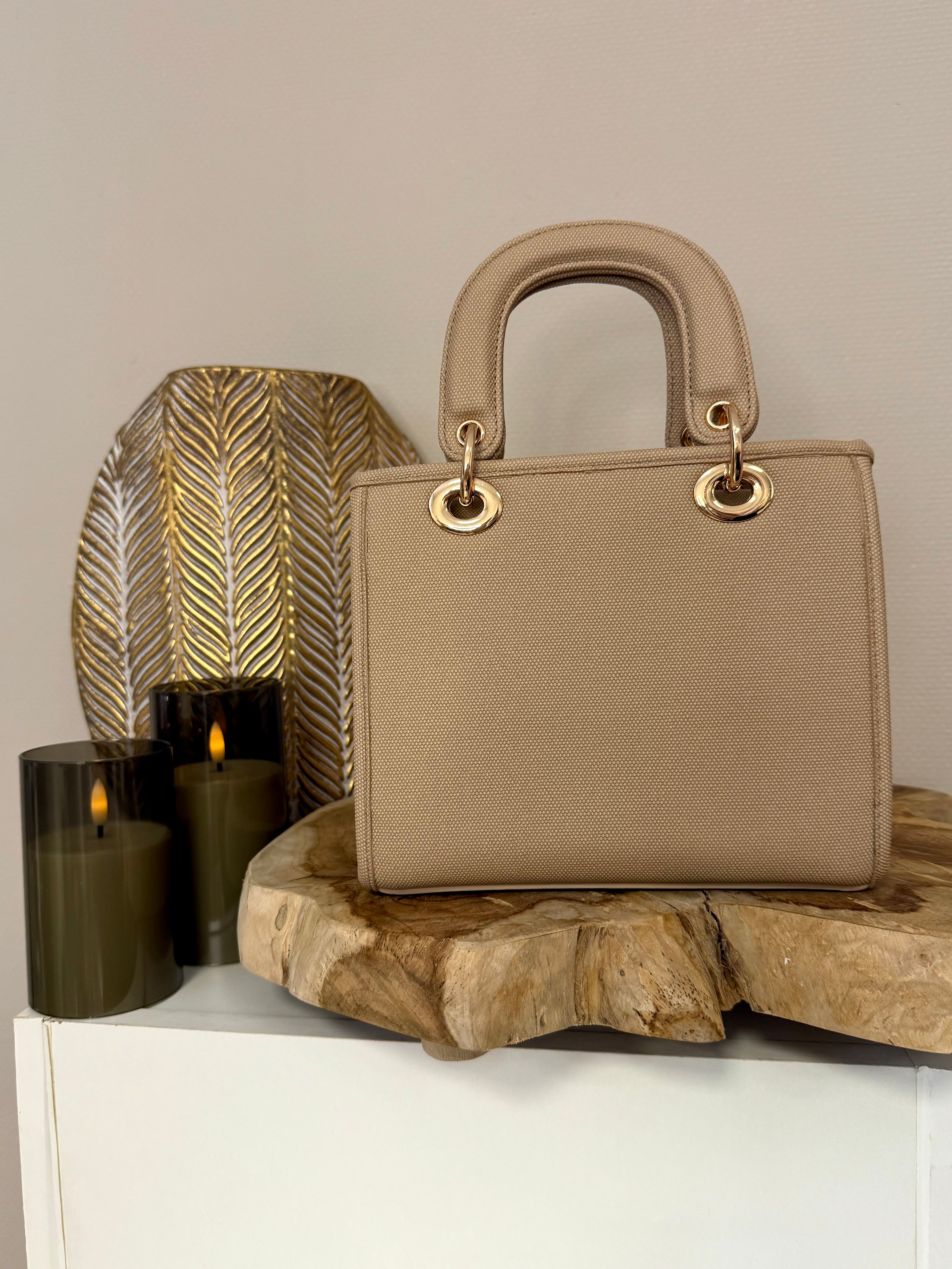 Fleur D’amour No. 01