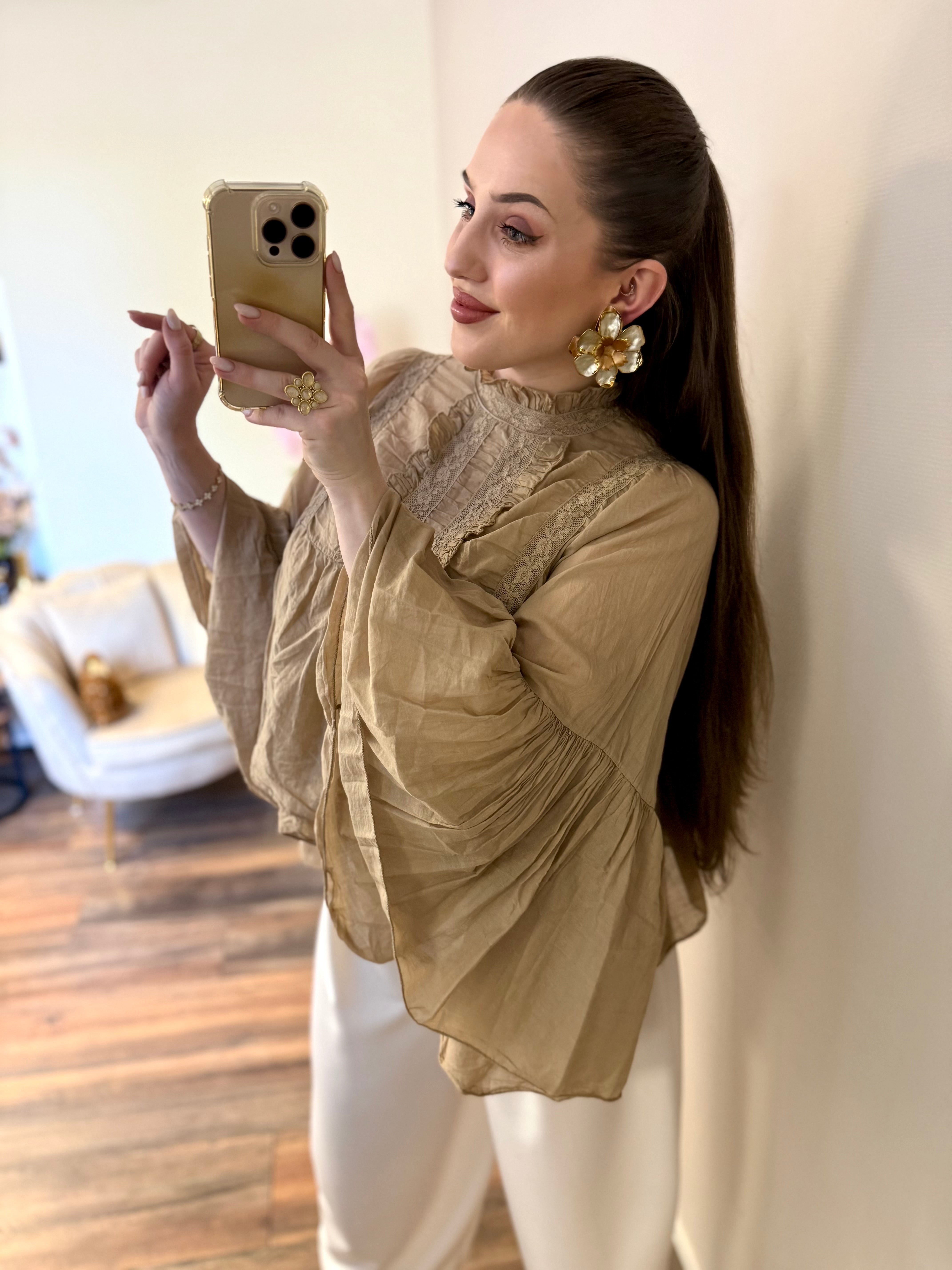 Papillon blouse