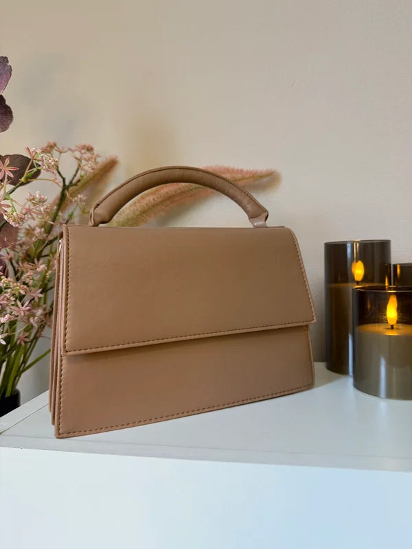 Classic musthave bag