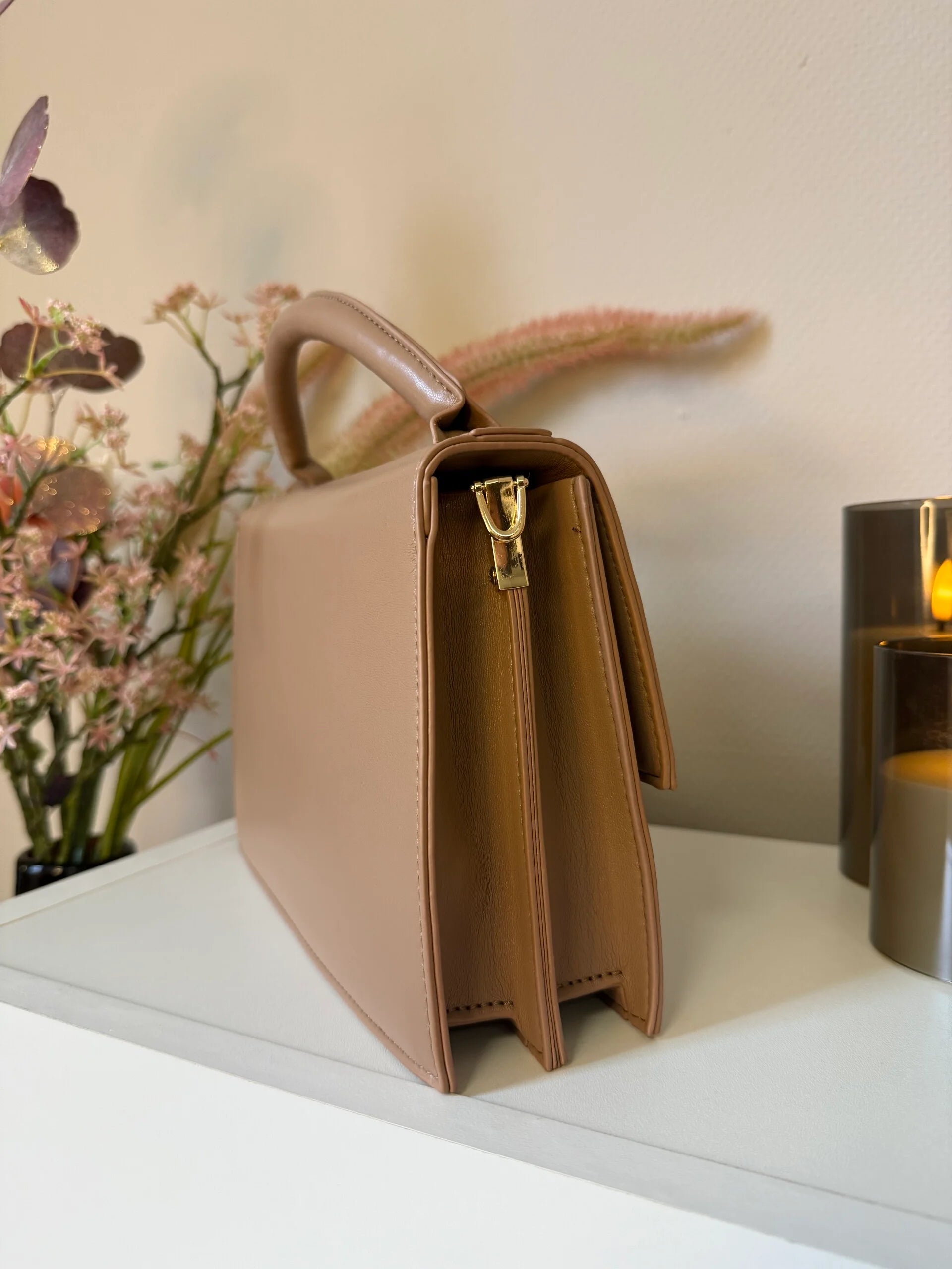 Classic musthave bag